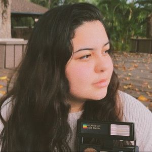 Meet your Posher, Alycia